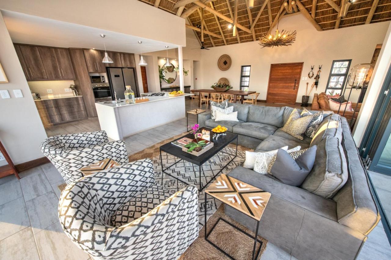 Moya Safari Villa Hoedspruit Esterno foto